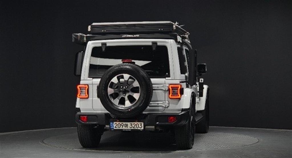 Jeep Wrangler - Vista 3