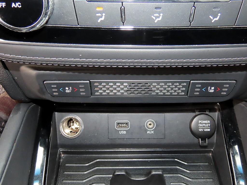 Ssangyong Rexton 2019 Blanco - Importación desde Corea - HF Imports Iquique - Foto 13