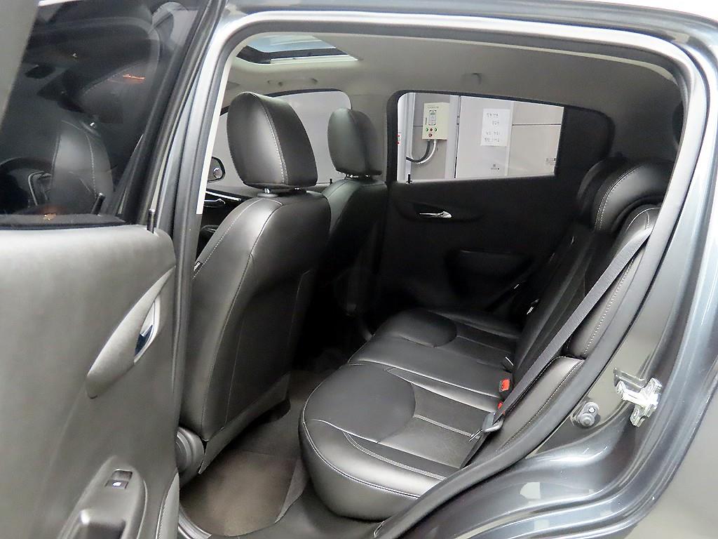 Chevrolet Spark - Vista 6