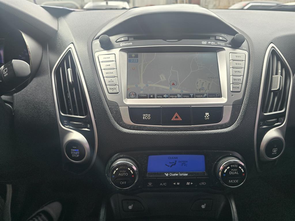 HYUNDAI Tucson - Vista 7