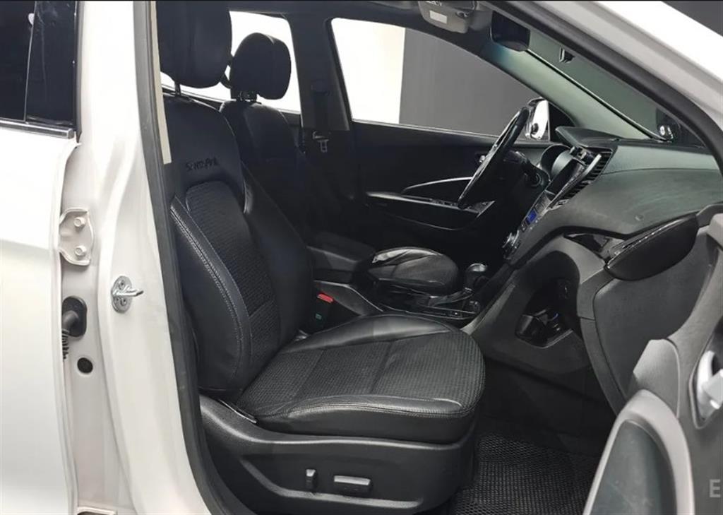 HYUNDAI Santa Fe - Vista 9