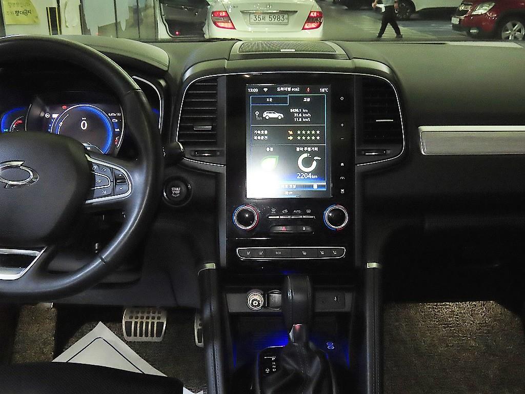 SAMSUNG QM6 - Vista 11