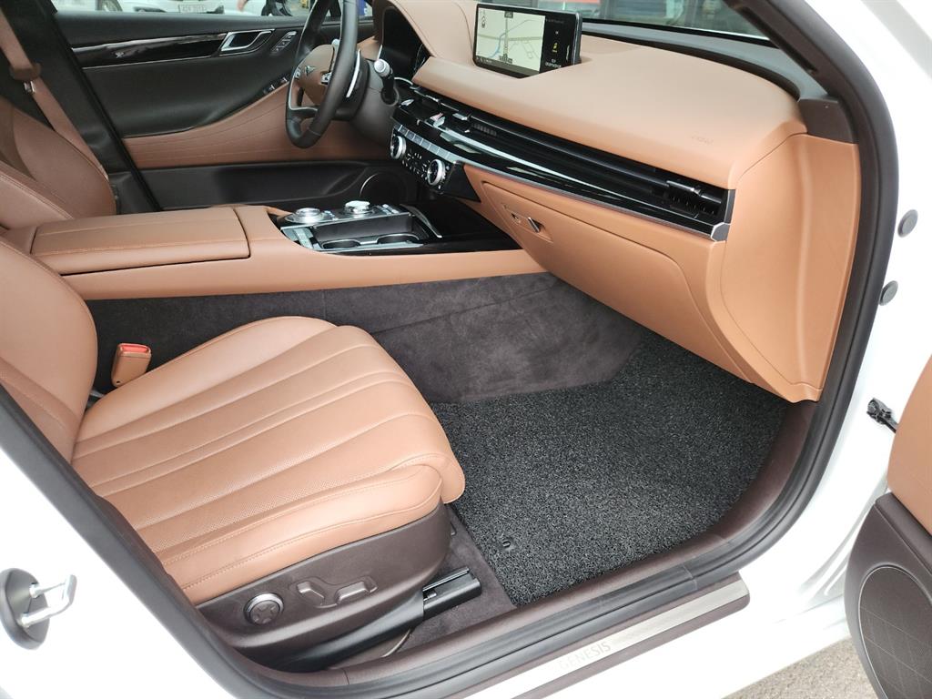 Genesis G80 2023 Blanco - Importación desde Corea - HF Imports Iquique - Foto 14