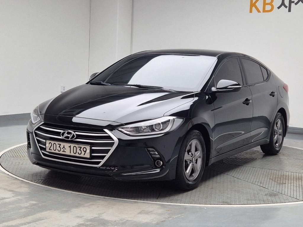 HYUNDAI Avante 2018 Negro - Importación desde Corea - HF Imports Iquique - Foto 1
