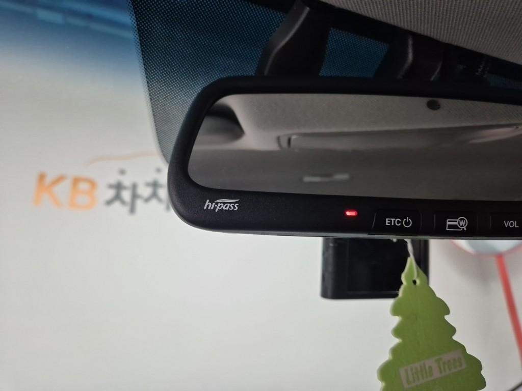 HYUNDAI Avante 2018 Negro - Importación desde Corea - HF Imports Iquique - Foto 15