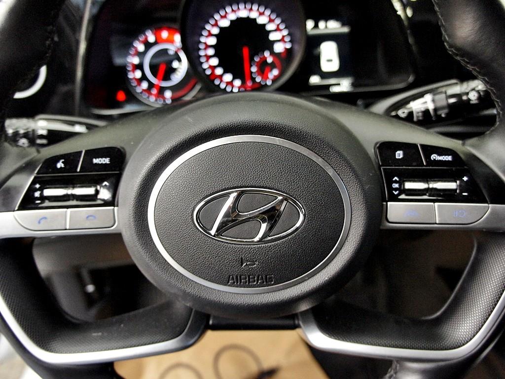 HYUNDAI Avante 2022 Blanco - Importación desde Corea - HF Imports Iquique - Foto 8