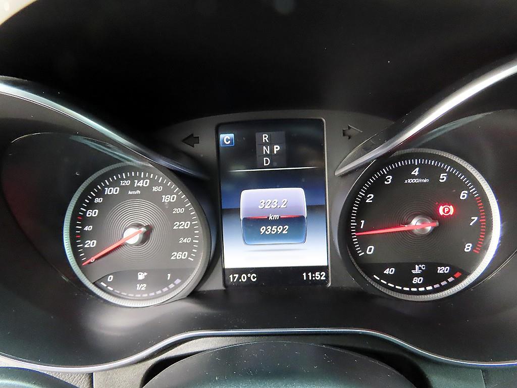 Mercedes Benz GLC Class - Vista 9