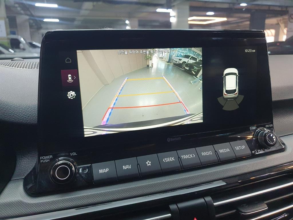 KIA Seltos - Vista 9