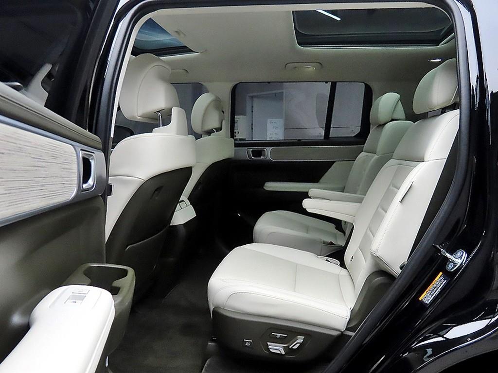 HYUNDAI Santa Fe - Vista 6