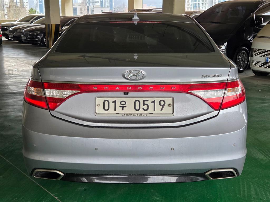 HYUNDAI Grandeur - Vista 4