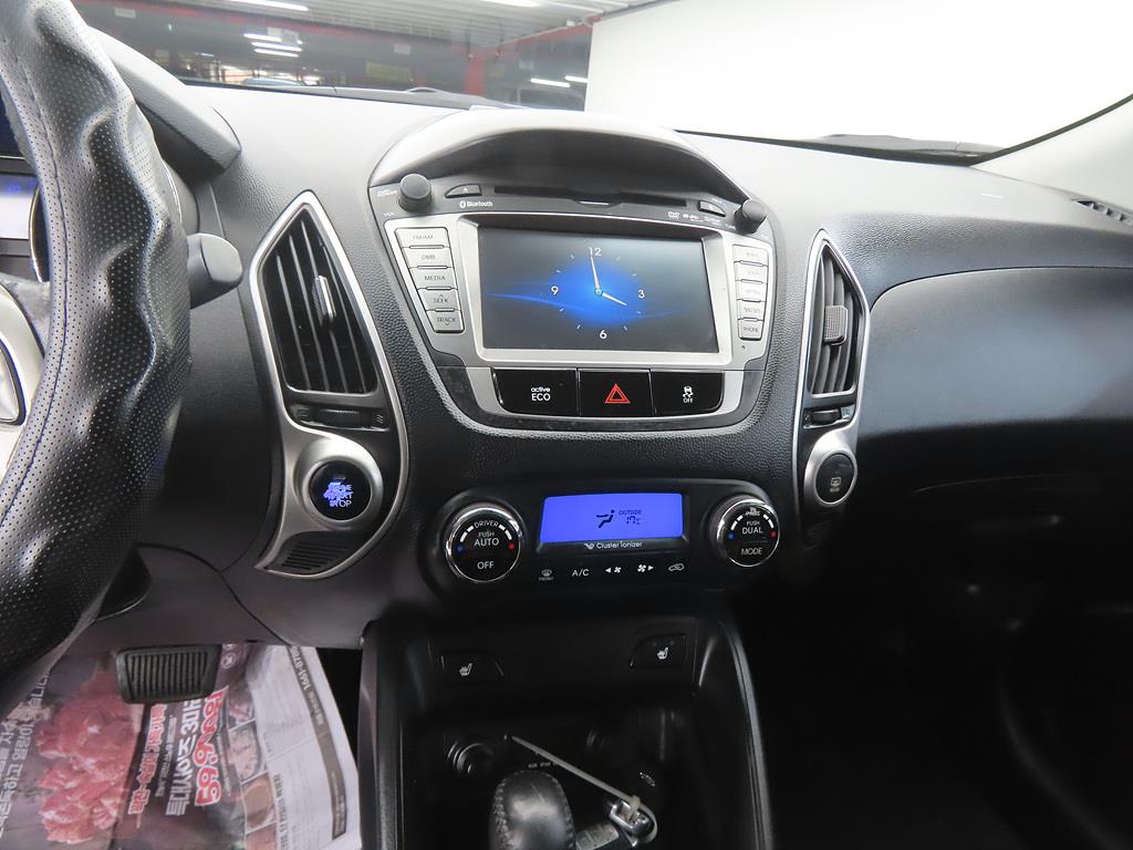HYUNDAI Tucson - Vista 10