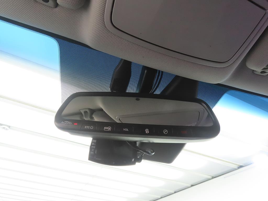 HYUNDAI Sonata - Vista 12