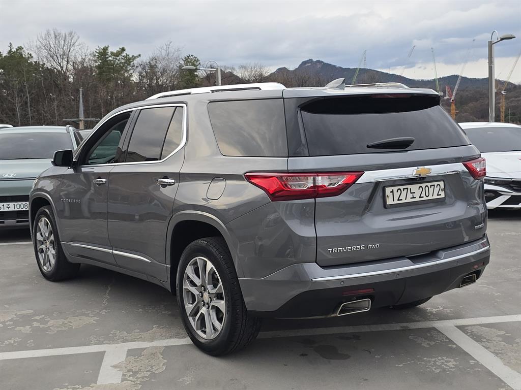 Chevrolet Travers - Vista 5