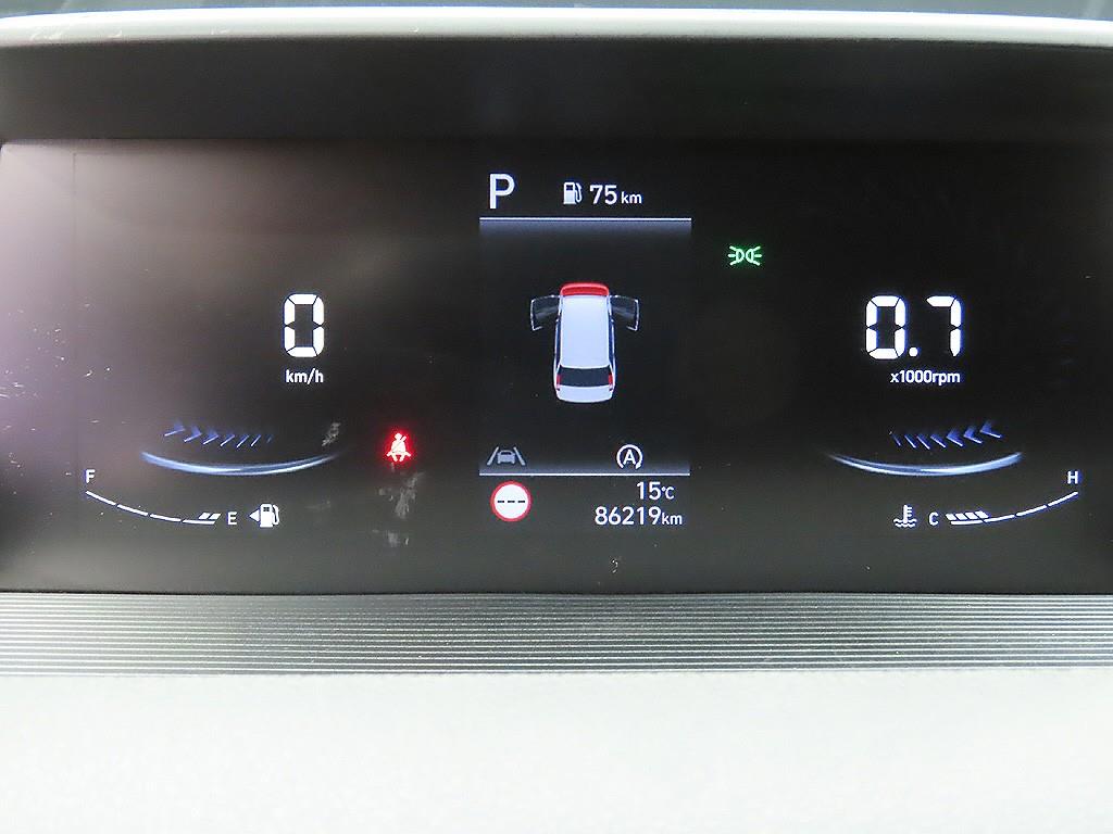 HYUNDAI Staria - Vista 11