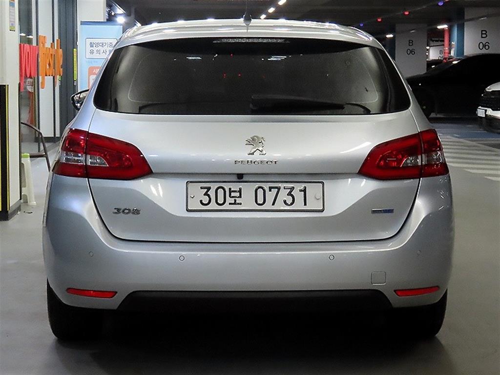 Peugeot 308 - Vista 5