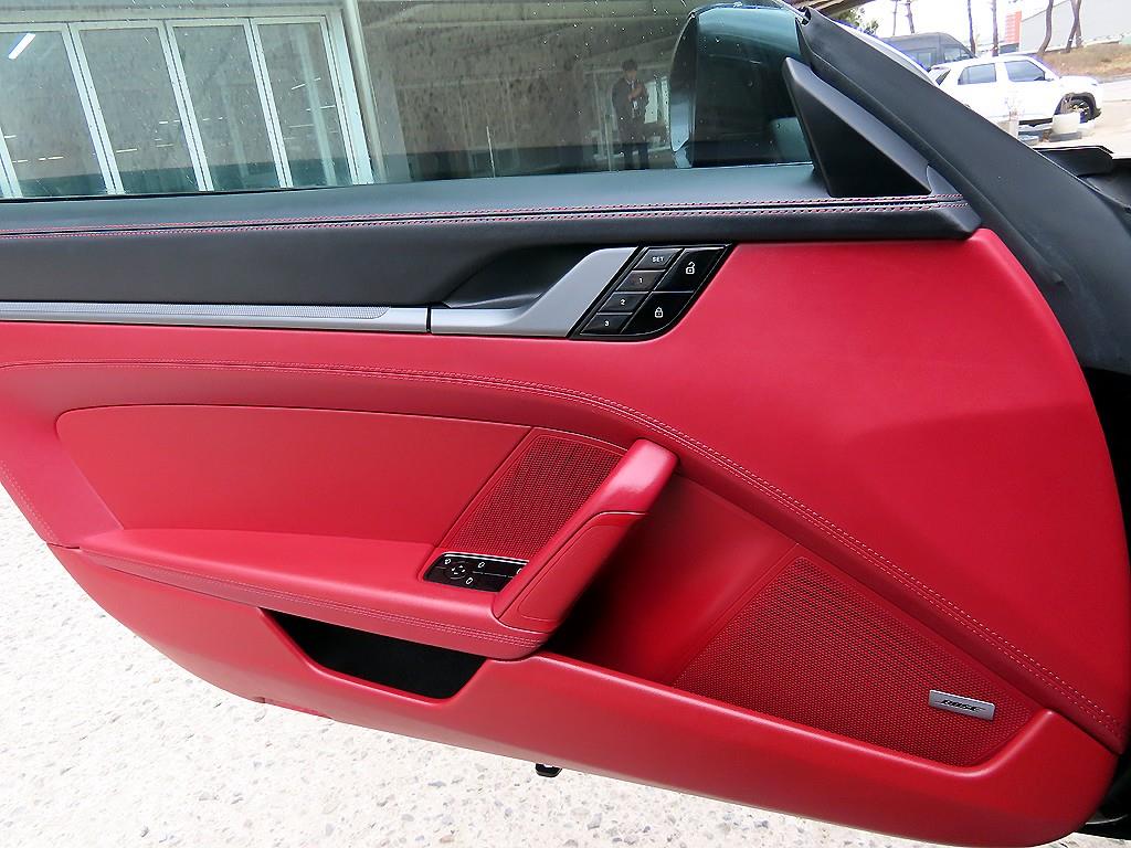 Porsche 911 - Vista 11