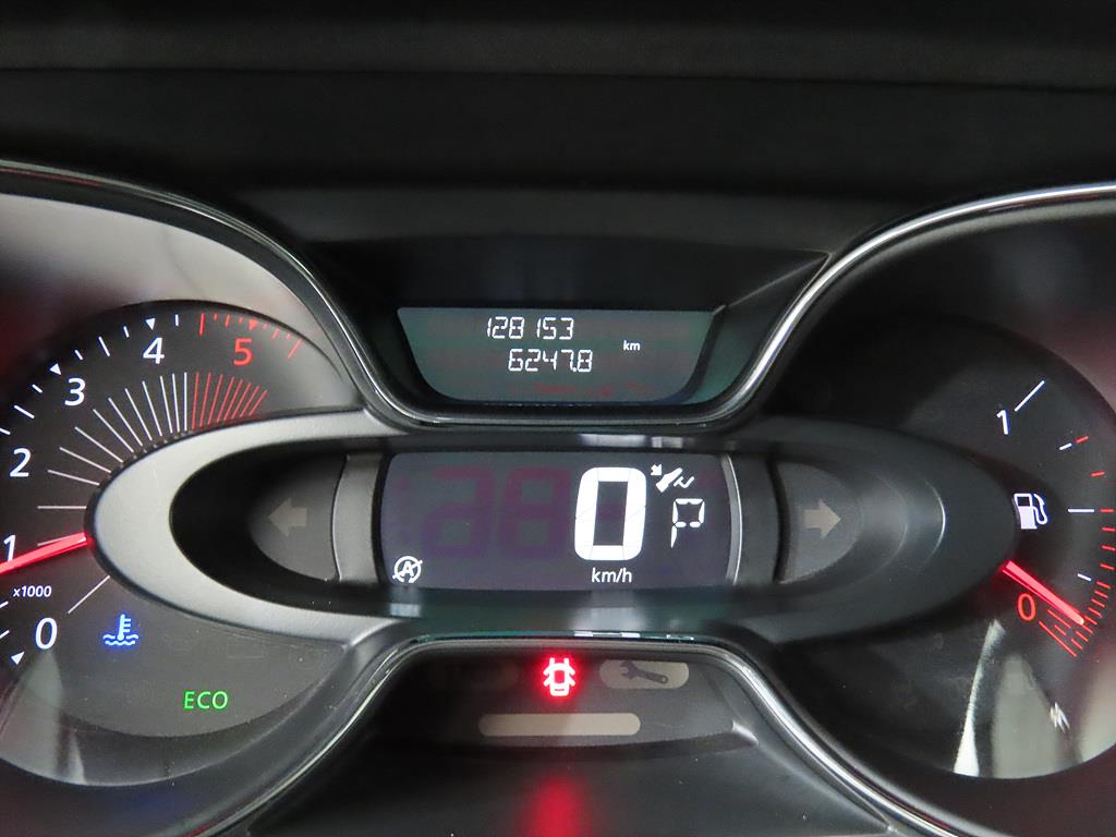 SAMSUNG QM3 - Vista 9