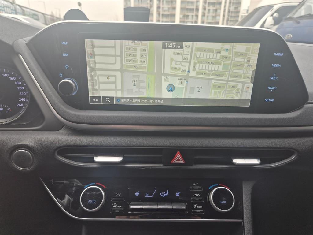 HYUNDAI Sonata - Vista 8