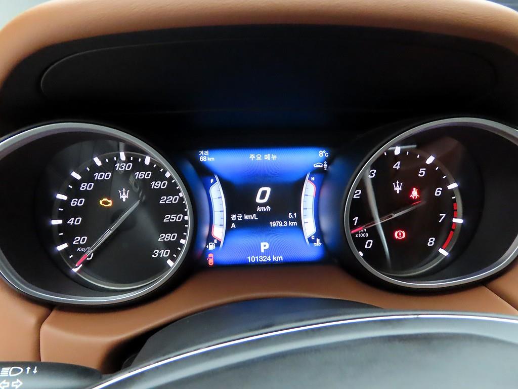 Maserati Levante - Vista 5