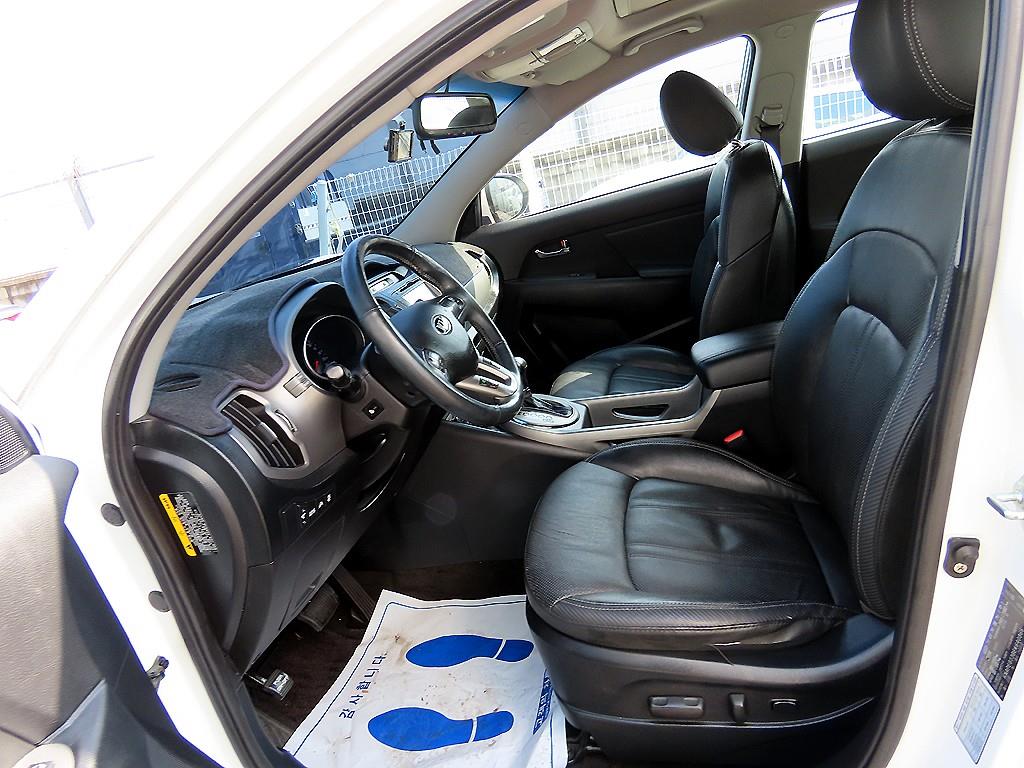 KIA Sportage - Vista 5