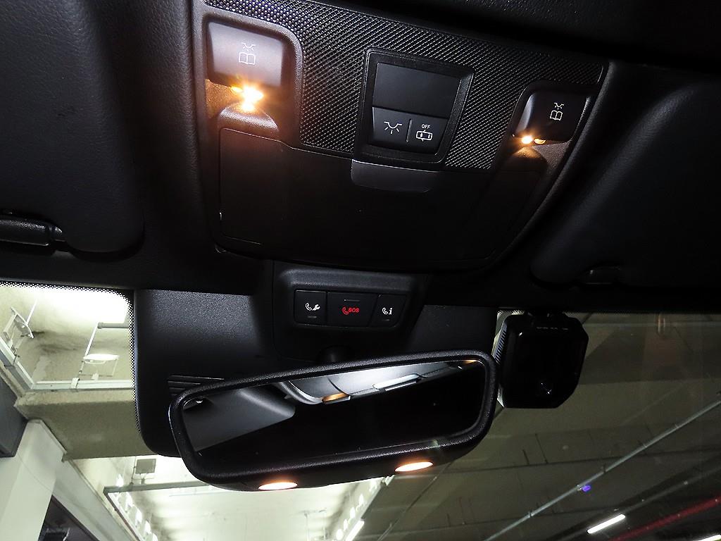 Mercedes Benz C Class 2018 Blanco - Importación desde Corea - HF Imports Iquique - Foto 17