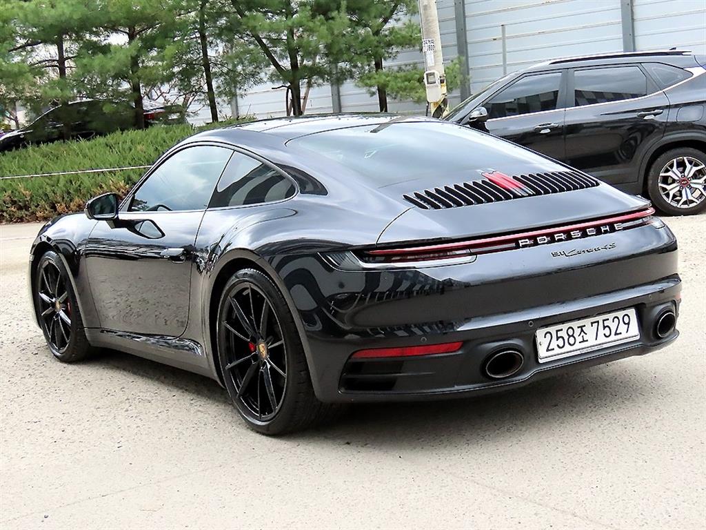 Porsche 911 - Vista 3