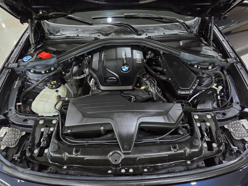 BMW Gran Turismo 2021 Azul - Importación desde Corea - HF Imports Iquique - Foto 18