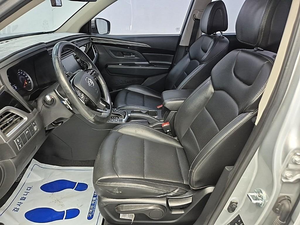 Ssangyong Korando - Vista 11