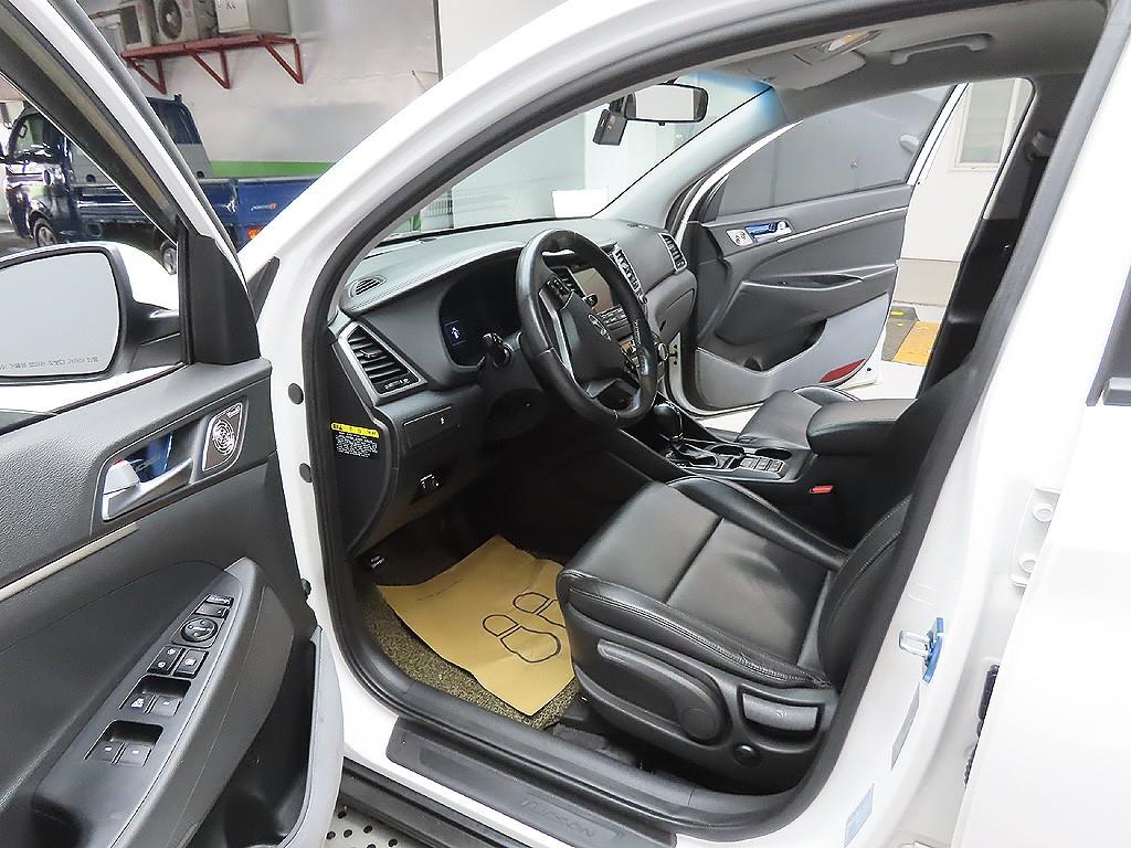 HYUNDAI Tucson 2017 Blanco - Importación desde Corea - HF Imports Iquique - Foto 11