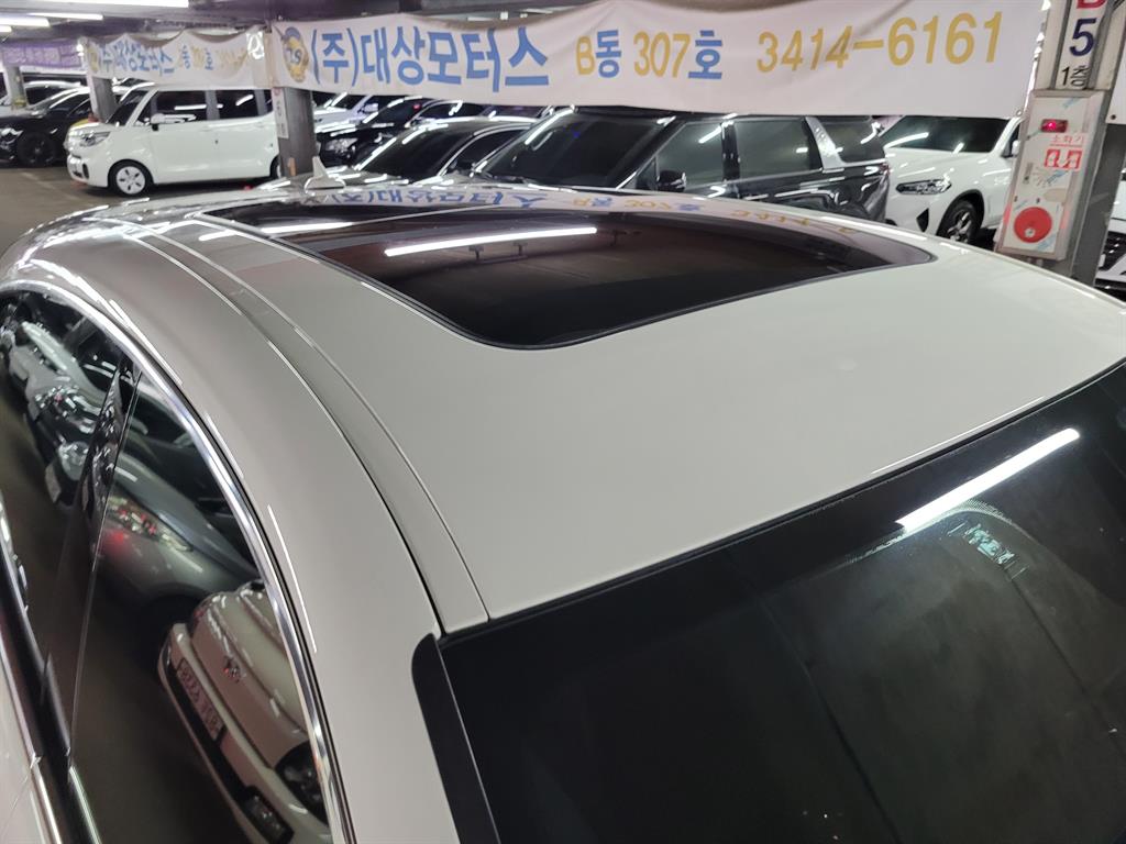 Maserati Levante 2018 Blanco - Importación desde Corea - HF Imports Iquique - Foto 19