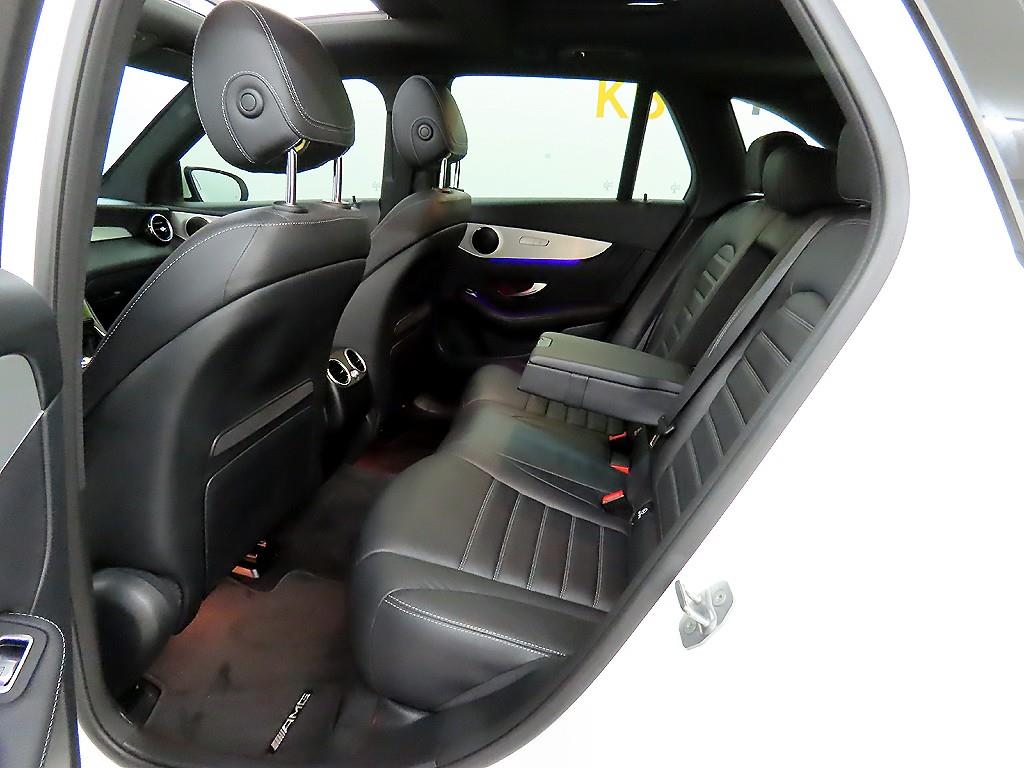 Mercedes Benz GLC Class - Vista 6