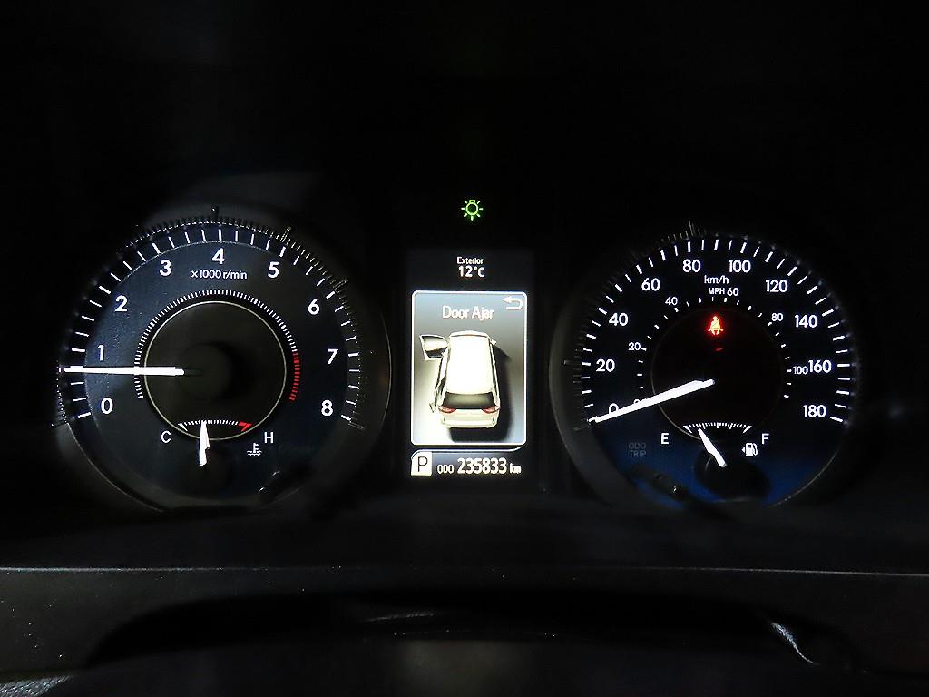 Toyota Siena - Vista 9