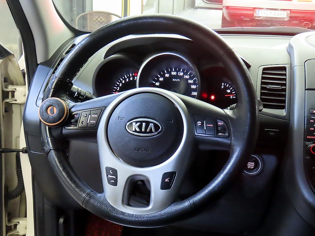 KIA Soul - Vista 8