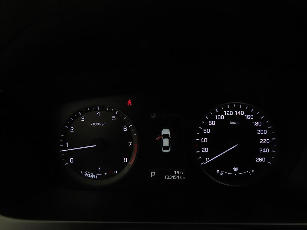 HYUNDAI Sonata - Vista 9