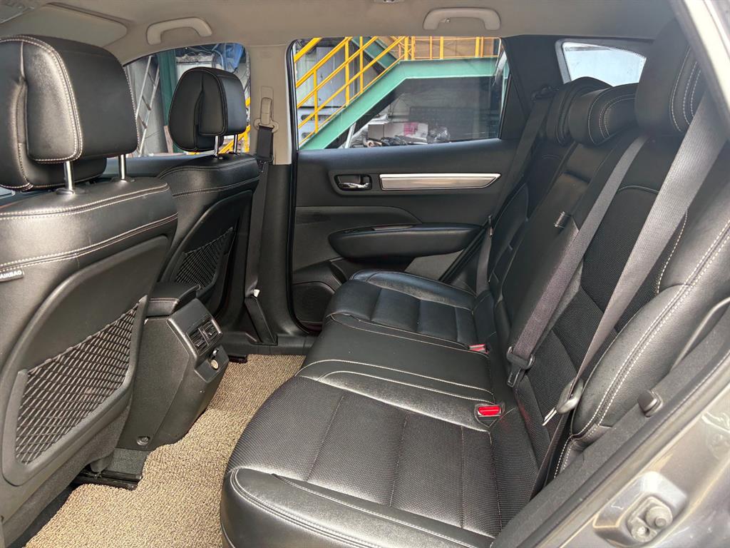 SAMSUNG QM6 - Vista 11