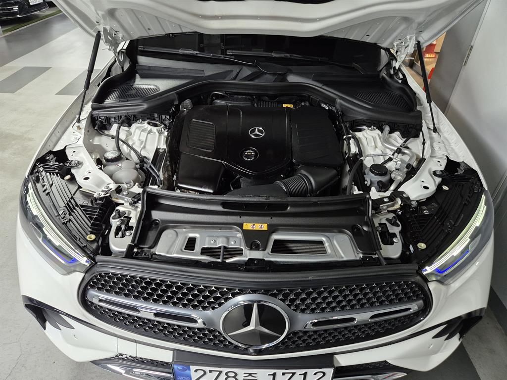 Mercedes Benz GLC Class 2023 Blanco - Importación desde Corea - HF Imports Iquique - Foto 19