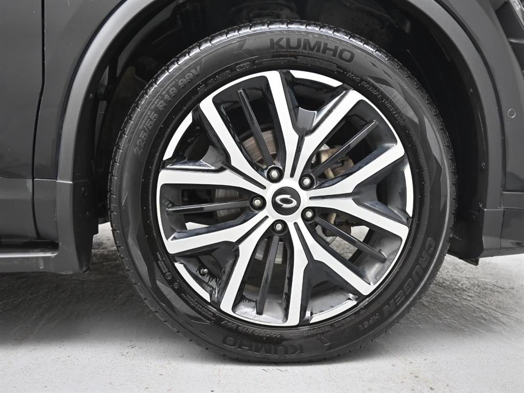 SAMSUNG QM6 - Vista 5