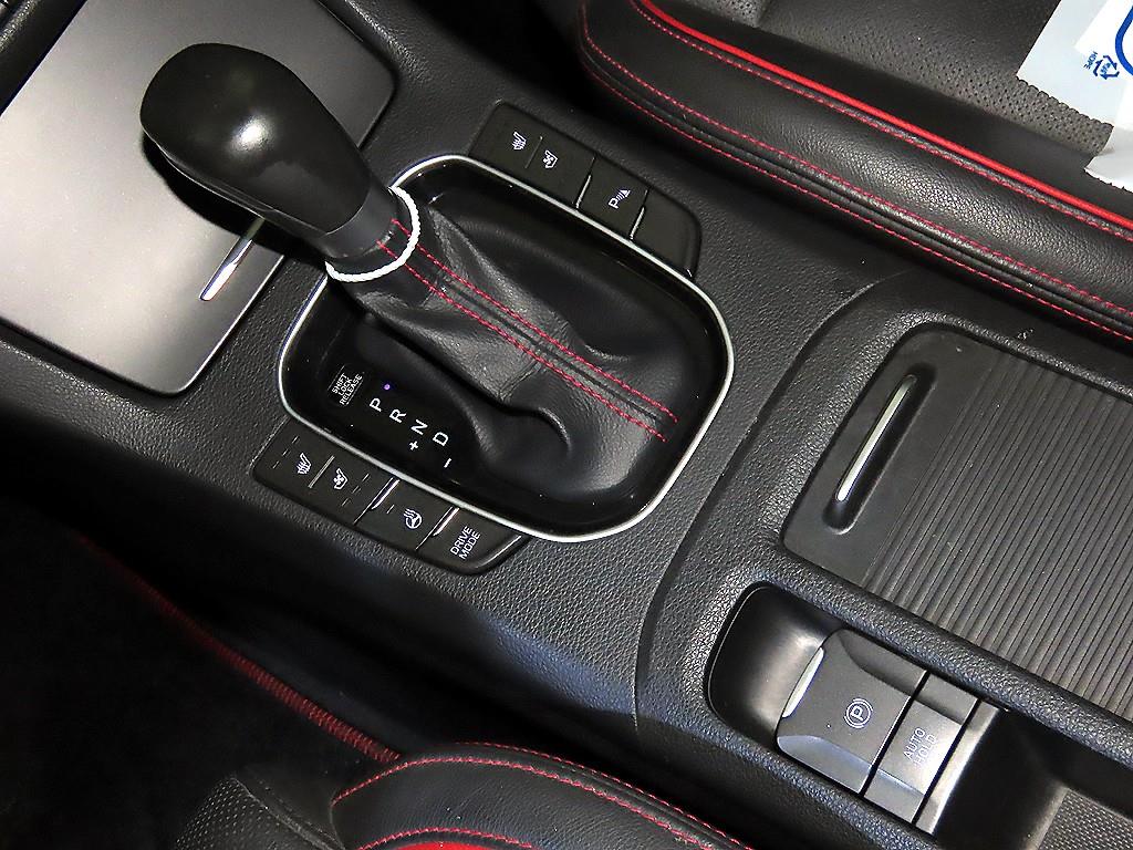 HYUNDAI i30 - Vista 12