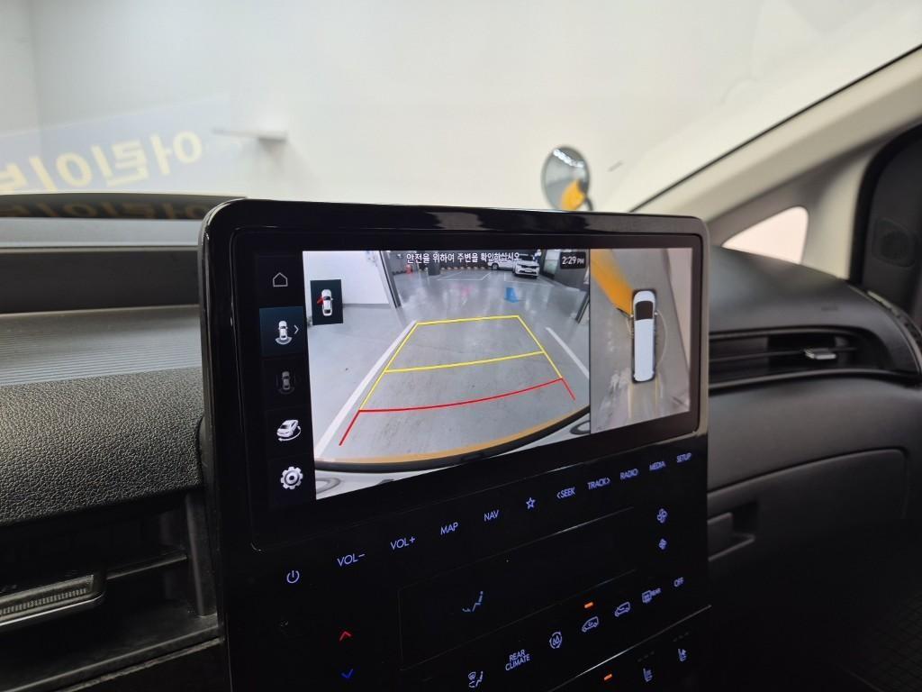 HYUNDAI Staria - Vista 7