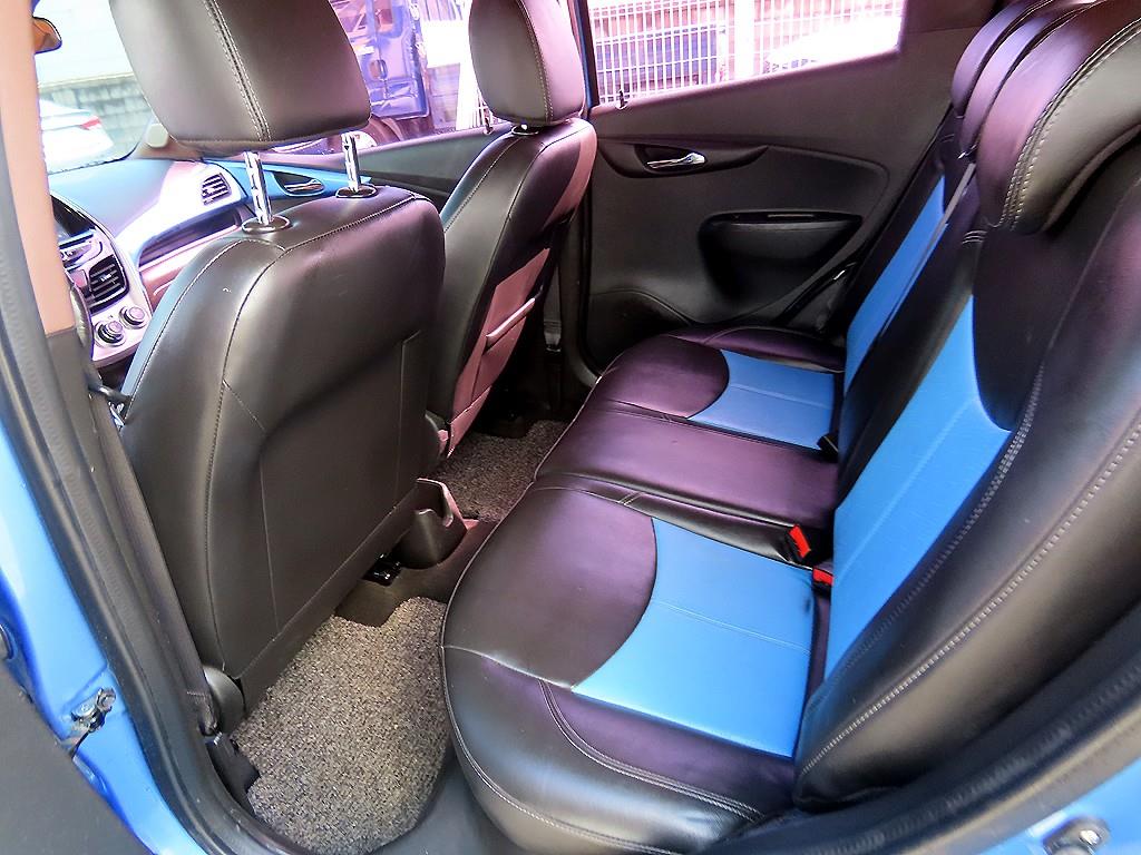 Chevrolet Spark - Vista 6