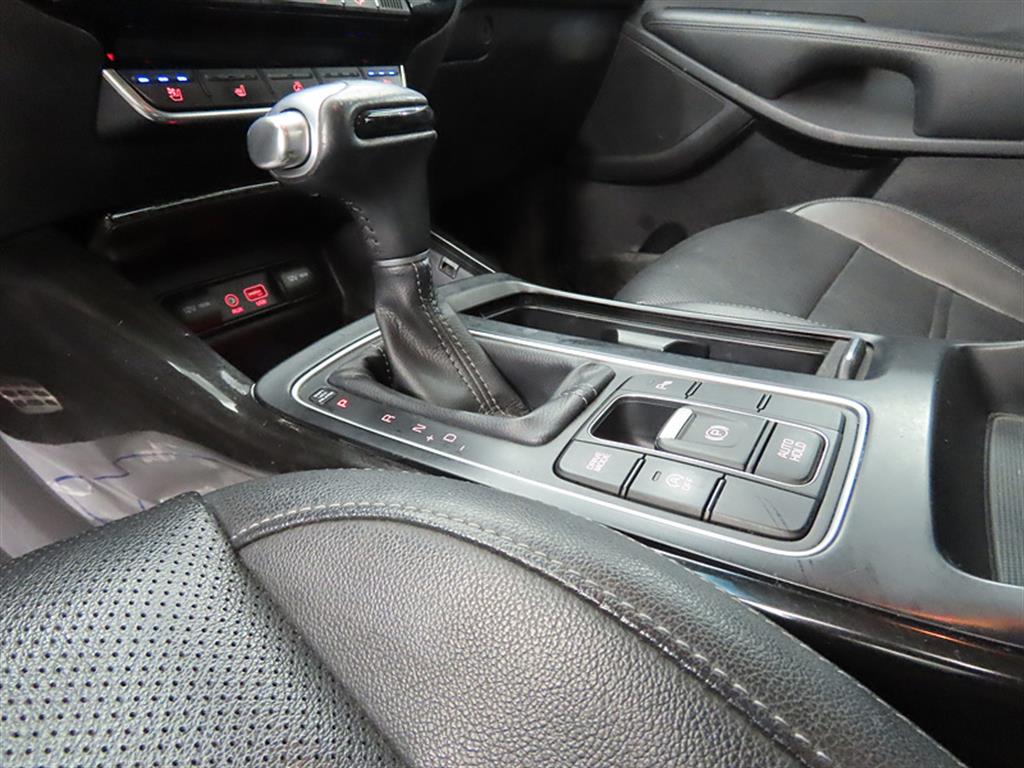 KIA Sorento - Vista 11