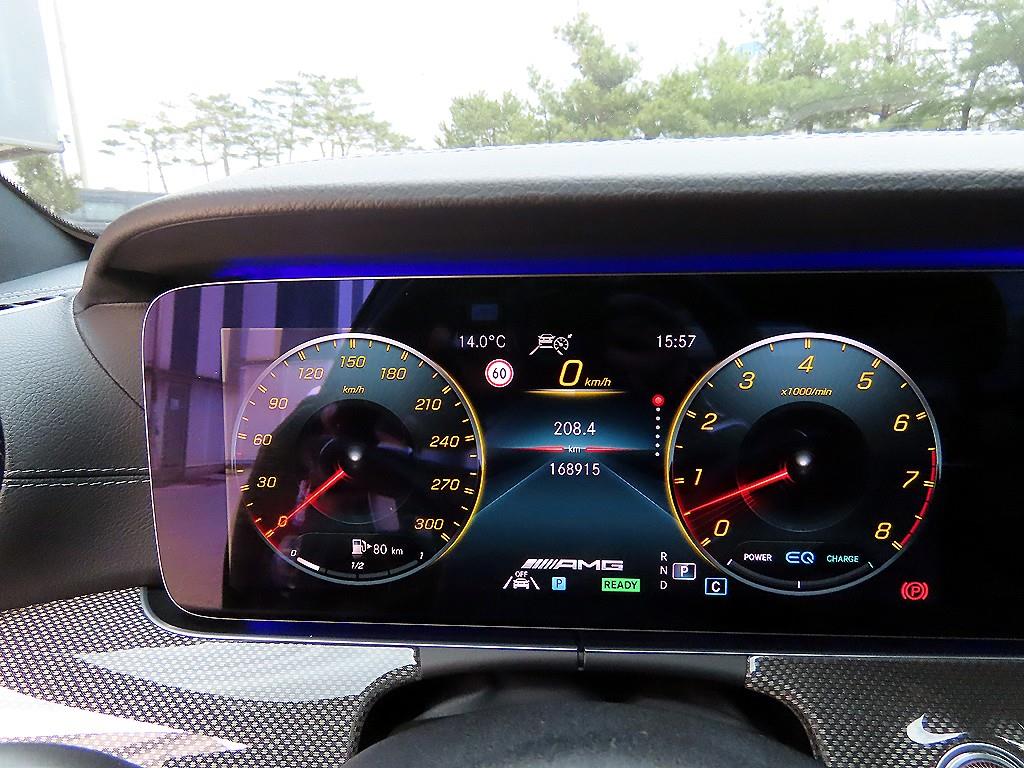 Mercedes Benz E class - Vista 9