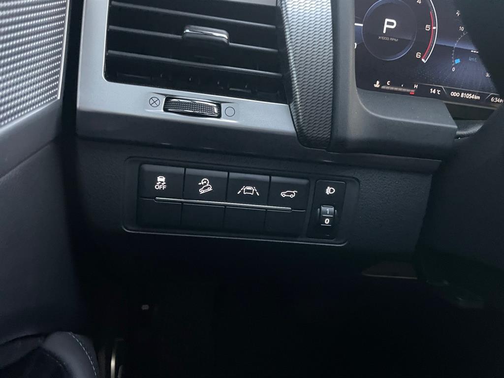 Ssangyong Rexton - Vista 11