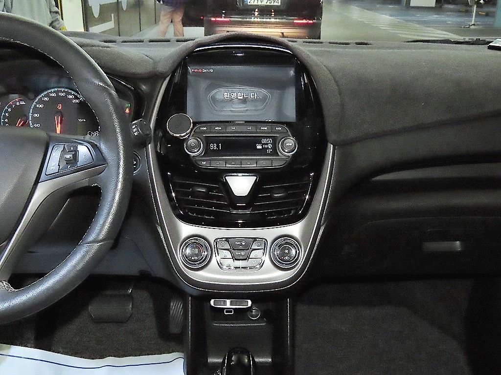 Chevrolet Spark - Vista 11