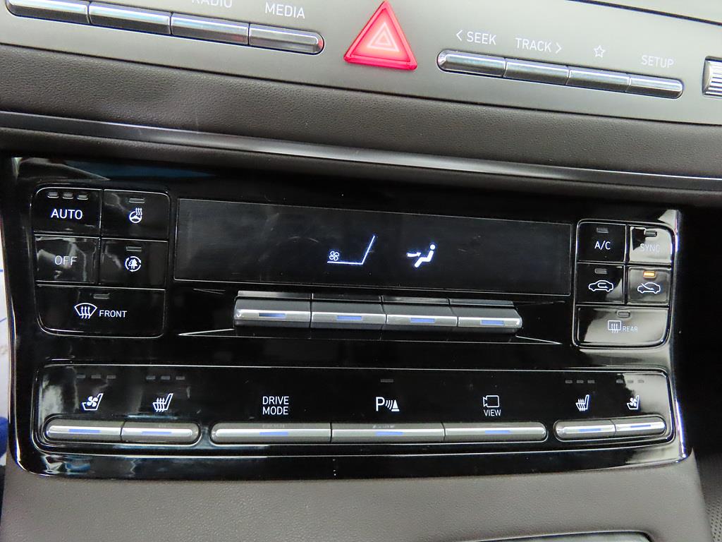 HYUNDAI Grandeur - Vista 11