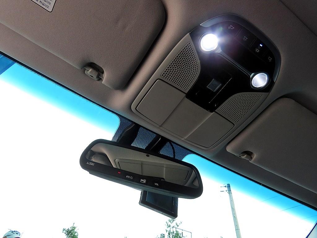 HYUNDAI Grandeur 2018 Blanco - Importación desde Corea - HF Imports Iquique - Foto 14