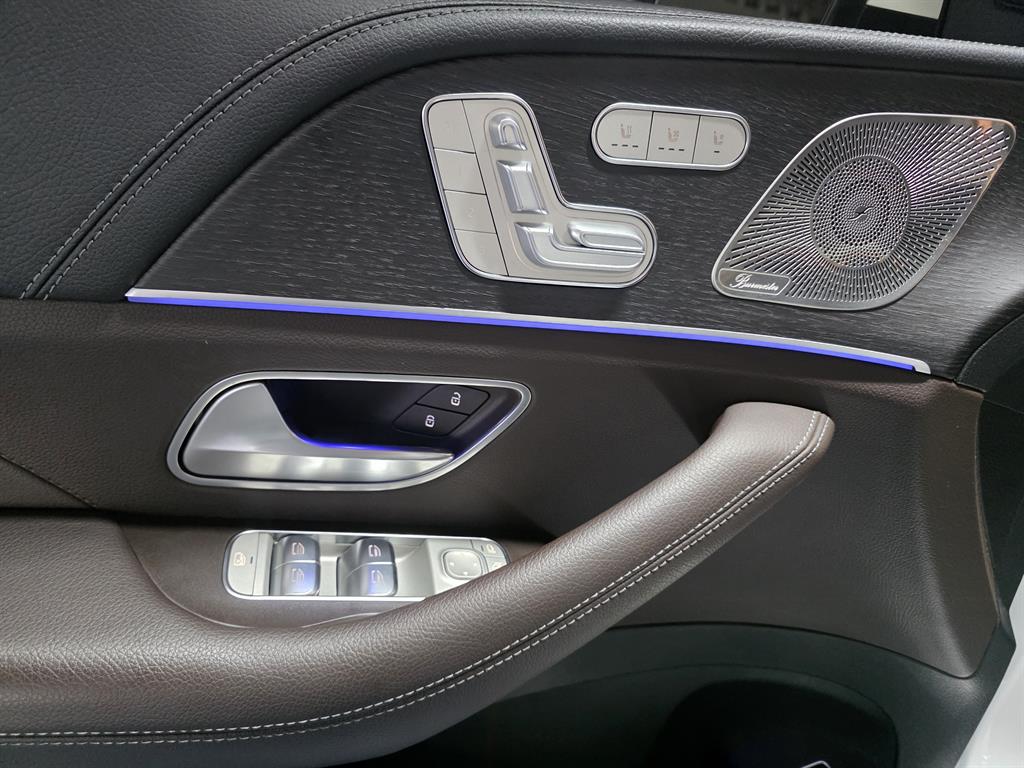 Mercedes Benz GLS Class - Vista 8