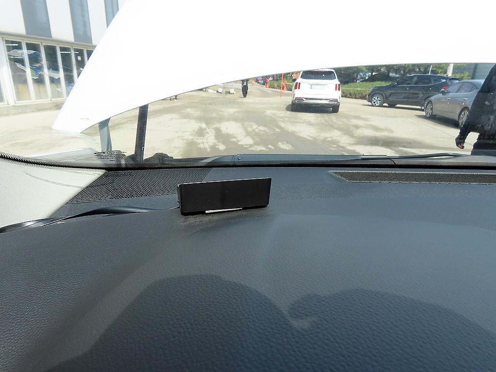 SAMSUNG QM6 - Vista 10