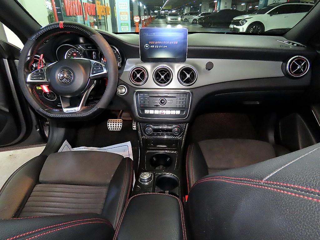 Mercedes Benz CLA Class - Vista 10