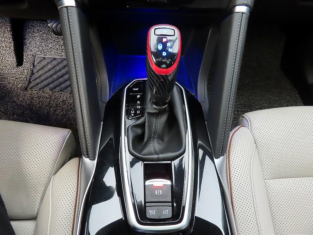 SAMSUNG QM6 - Vista 10